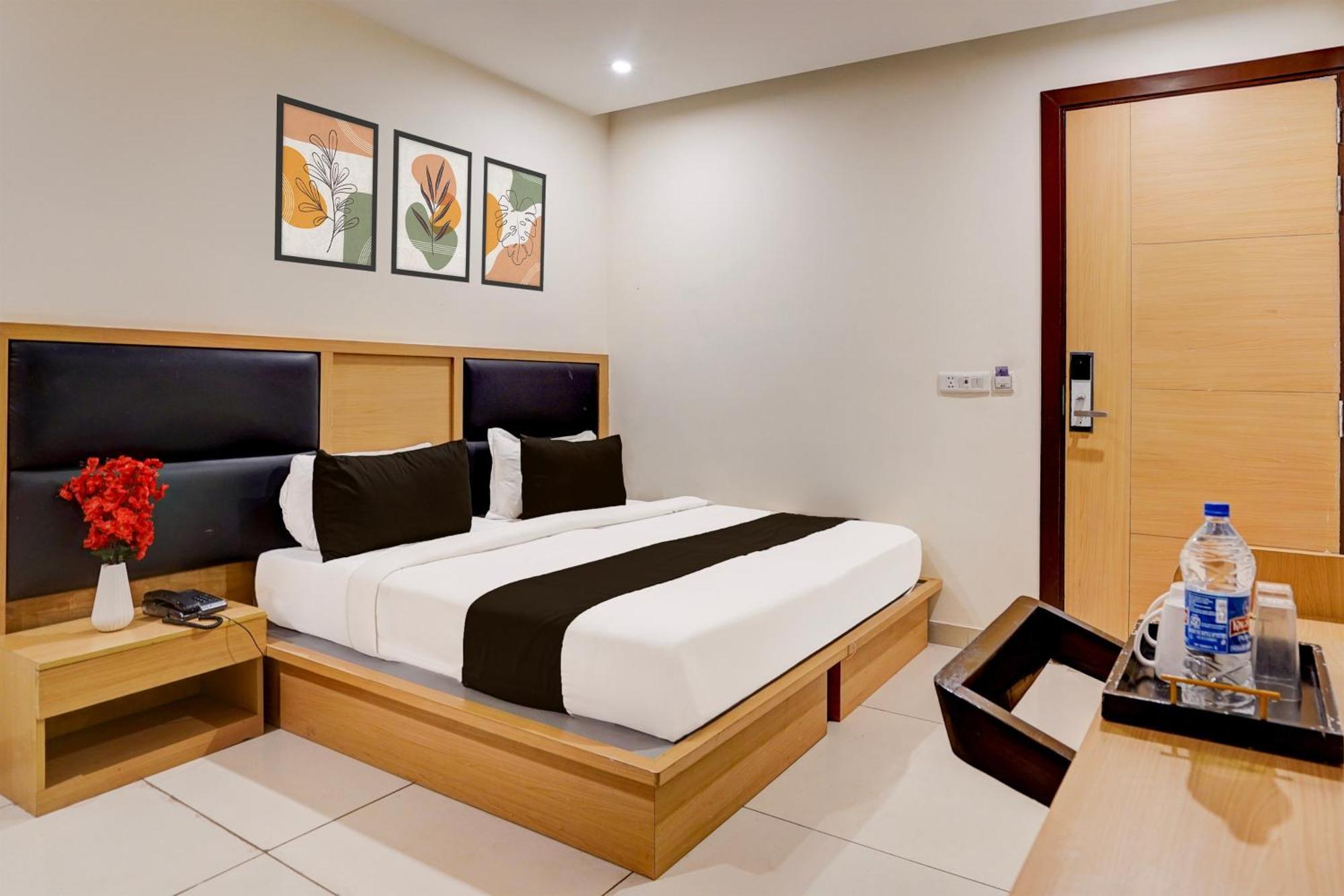 Super Townhouse Airport Road Delhi Hotel New Delhi Luaran gambar