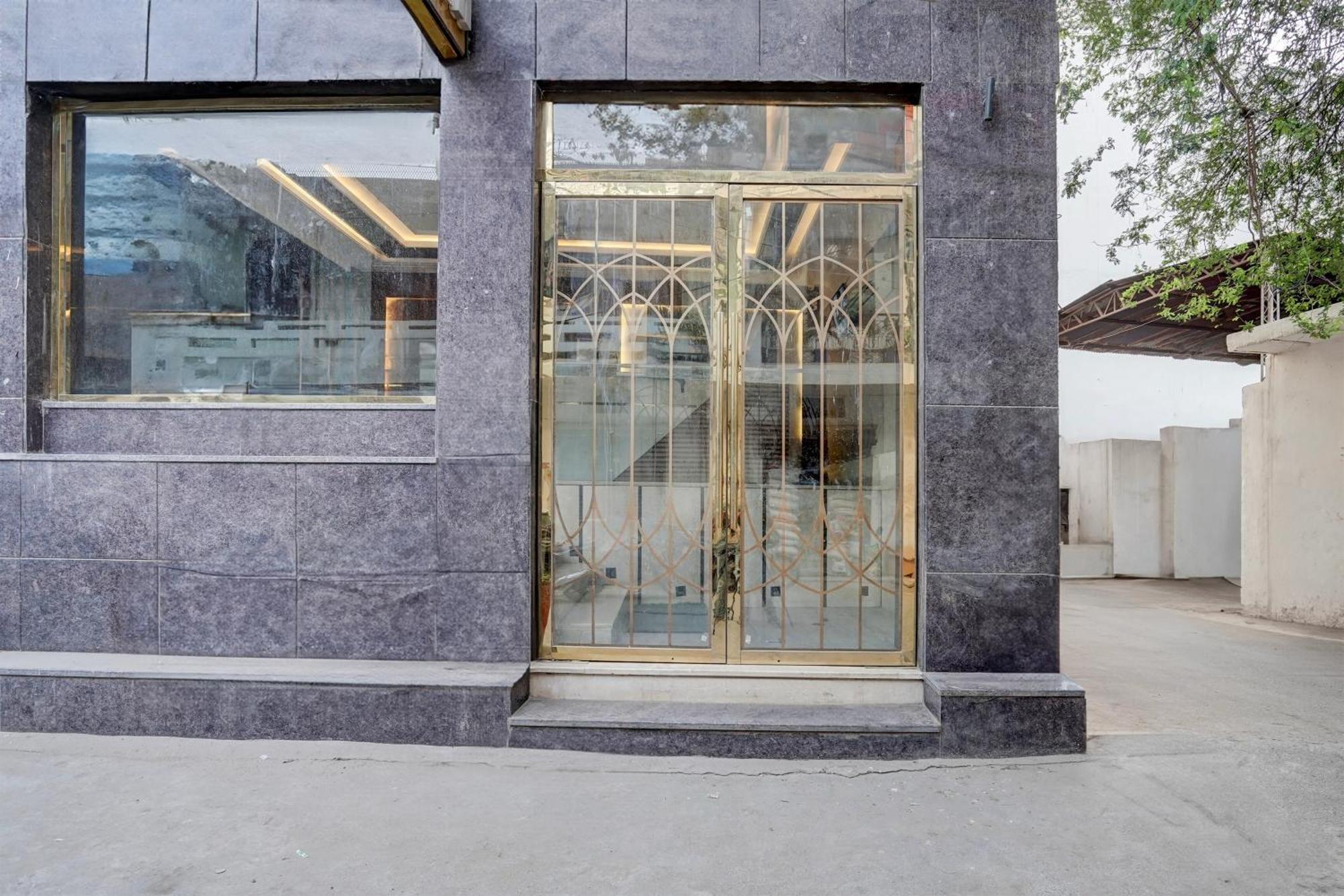 Super Townhouse Airport Road Delhi Hotel New Delhi Luaran gambar