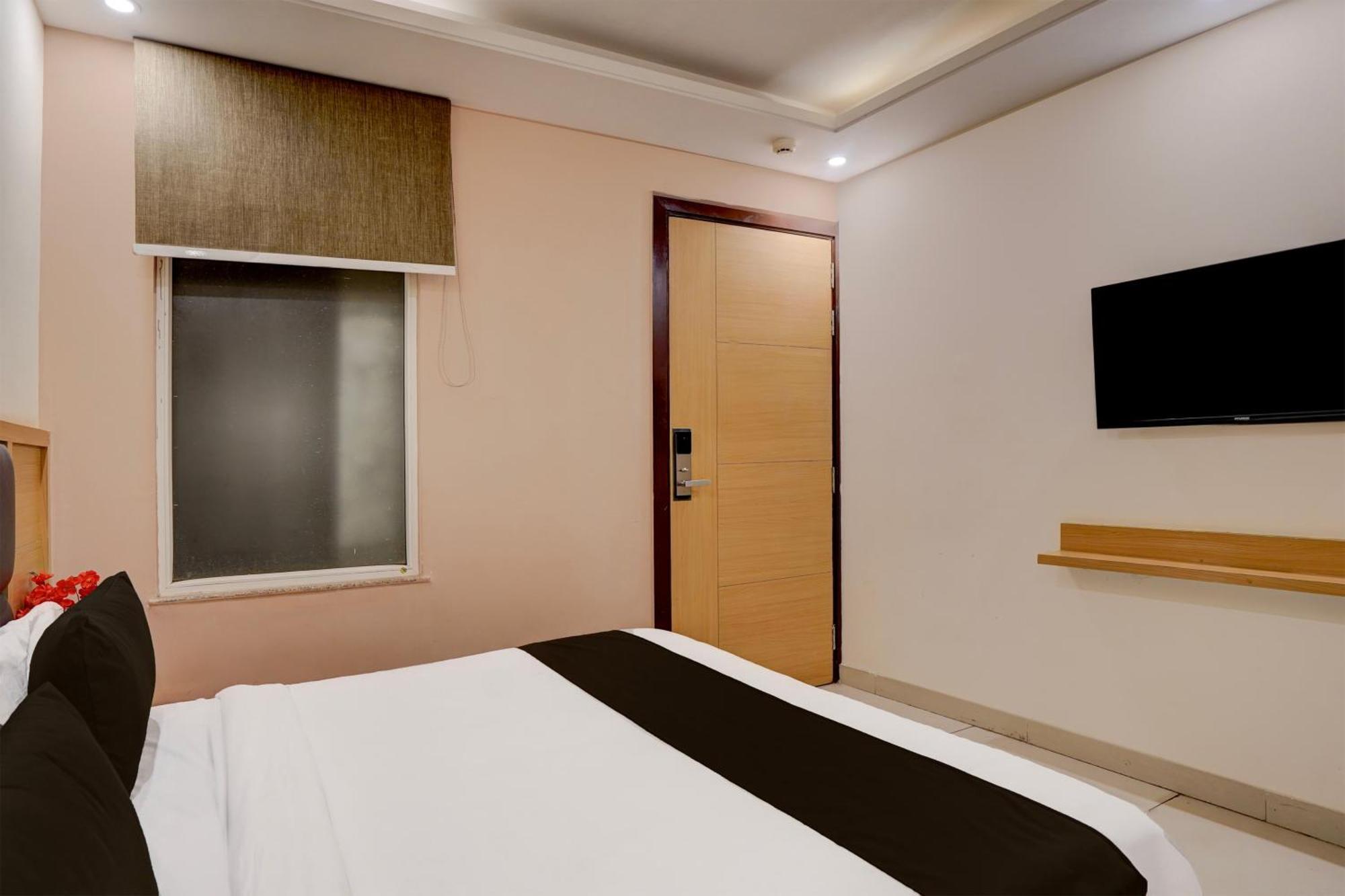Super Townhouse Airport Road Delhi Hotel New Delhi Luaran gambar